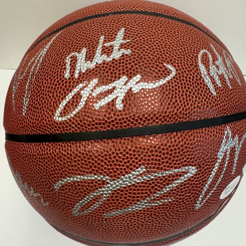 SignedBasketBall_2